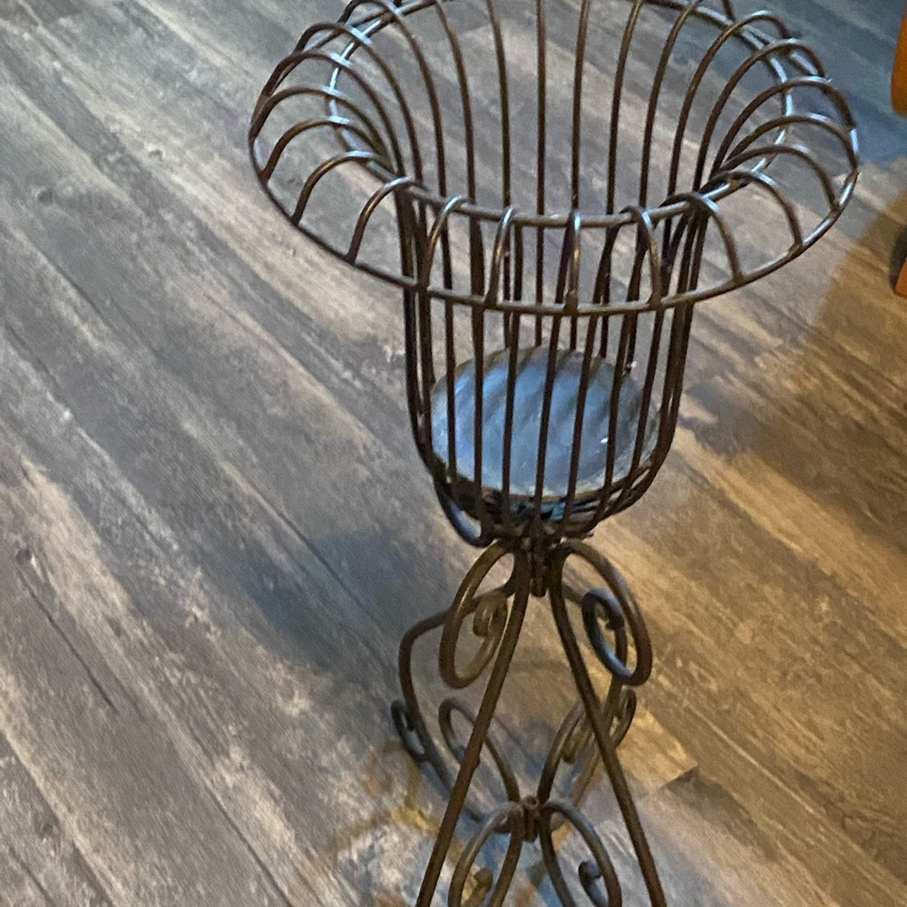 Celebrating Home Candle holder